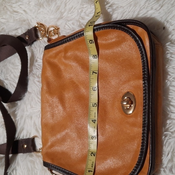 Kate Landry Crossbody Bag - Picture 7 of 8